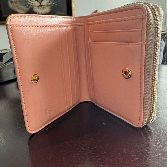 MCM Mini Rabbit Zip Around Wallet in Visetos Beige - Picture 7 of 10